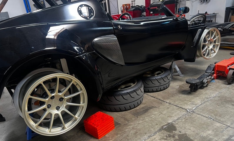 111CS Build: New Wheels