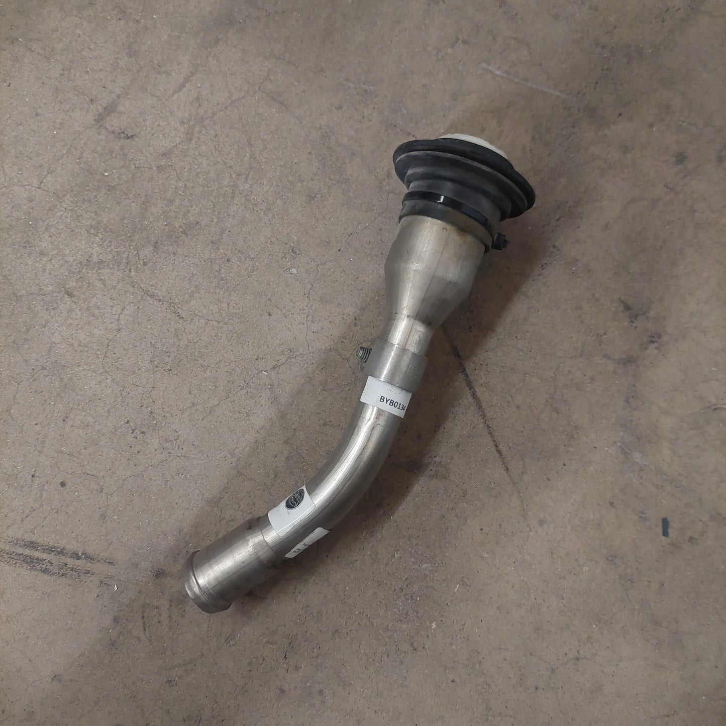 Used Fuel Filler Neck/Hose Assembly USA, C121L0007