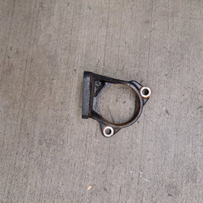 USED CV/HALF SHAFT BRACKET - A120E6410S