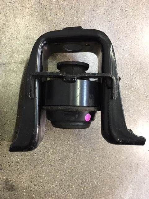 Used RH Engine Mount Insulator, A120E6393S