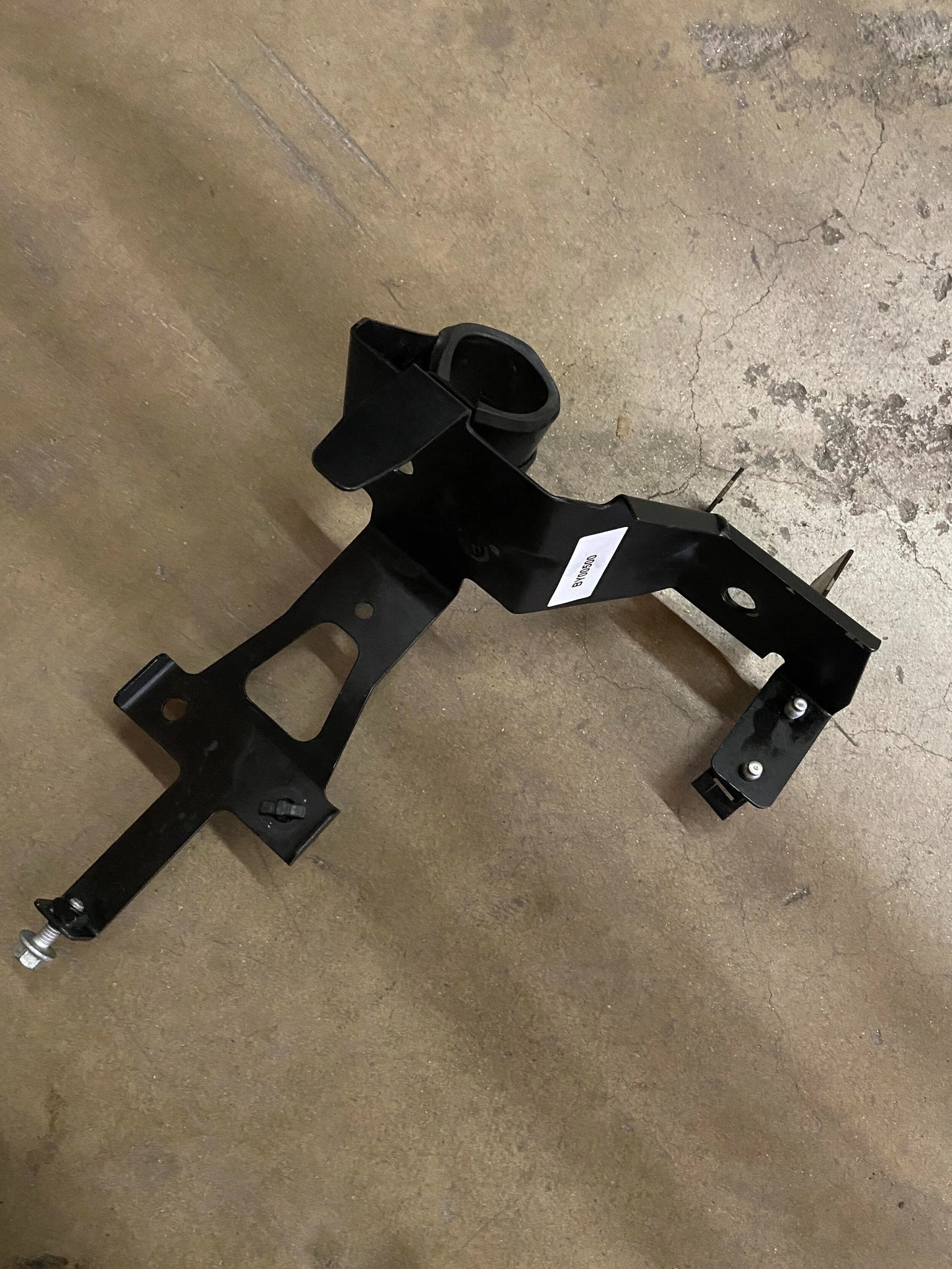 USED BRACKET - HEADER TANK MOUNTING A128K0002F